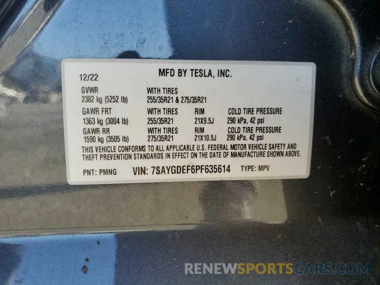 16 Photograph of a damaged car 7SAYGDEF6PF635614 TESLA MODEL Y 2023