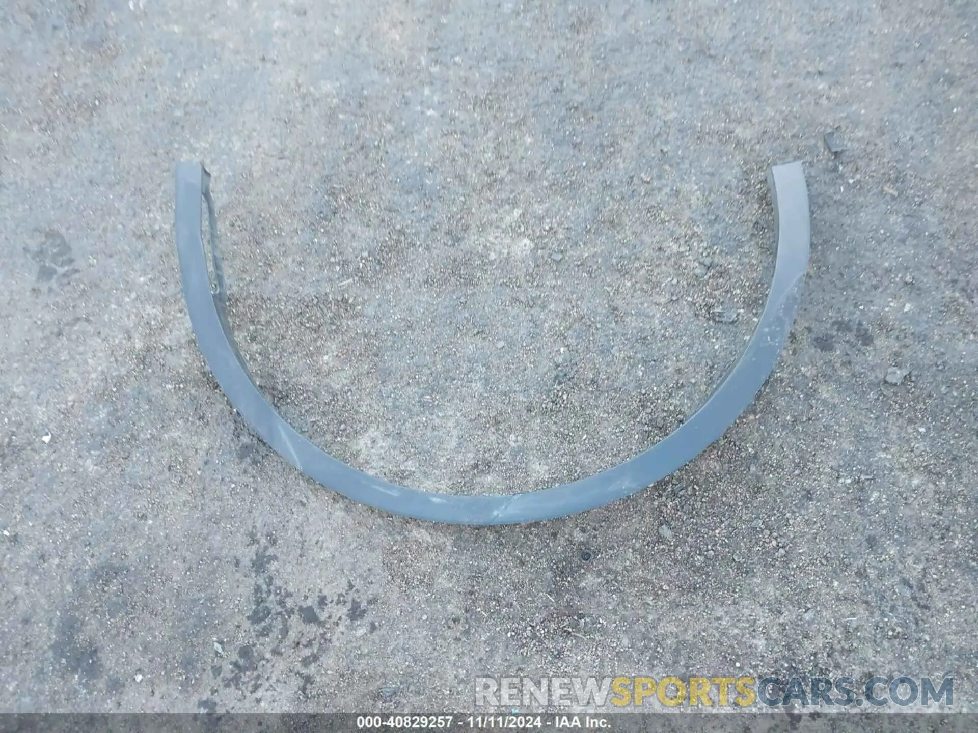 12 Photograph of a damaged car 7SAYGDEF6PF668564 TESLA MODEL Y 2023