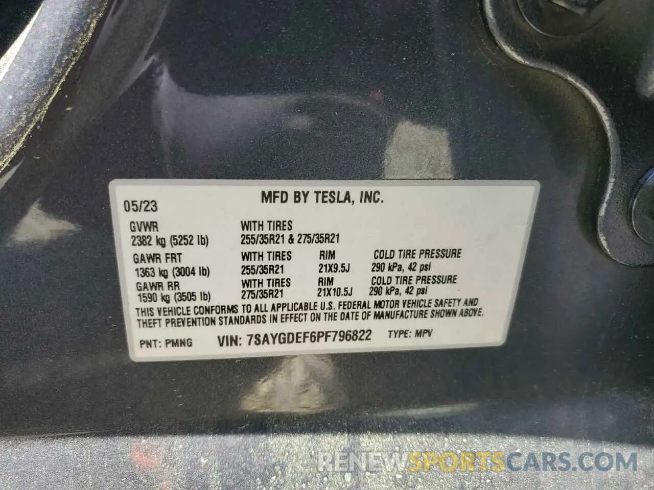 13 Photograph of a damaged car 7SAYGDEF6PF796822 TESLA MODEL Y 2023