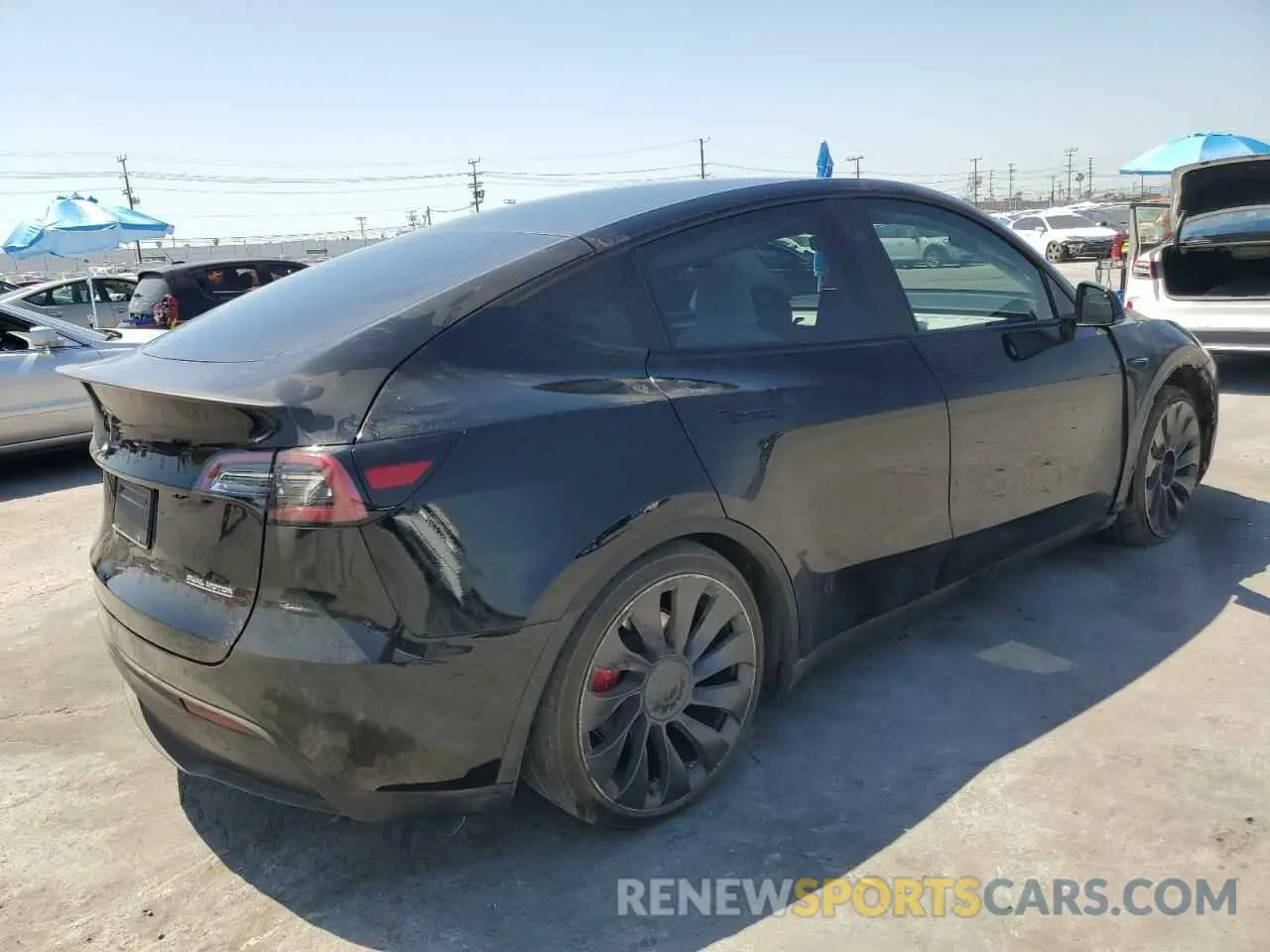 3 Photograph of a damaged car 7SAYGDEF6PF846425 TESLA MODEL Y 2023