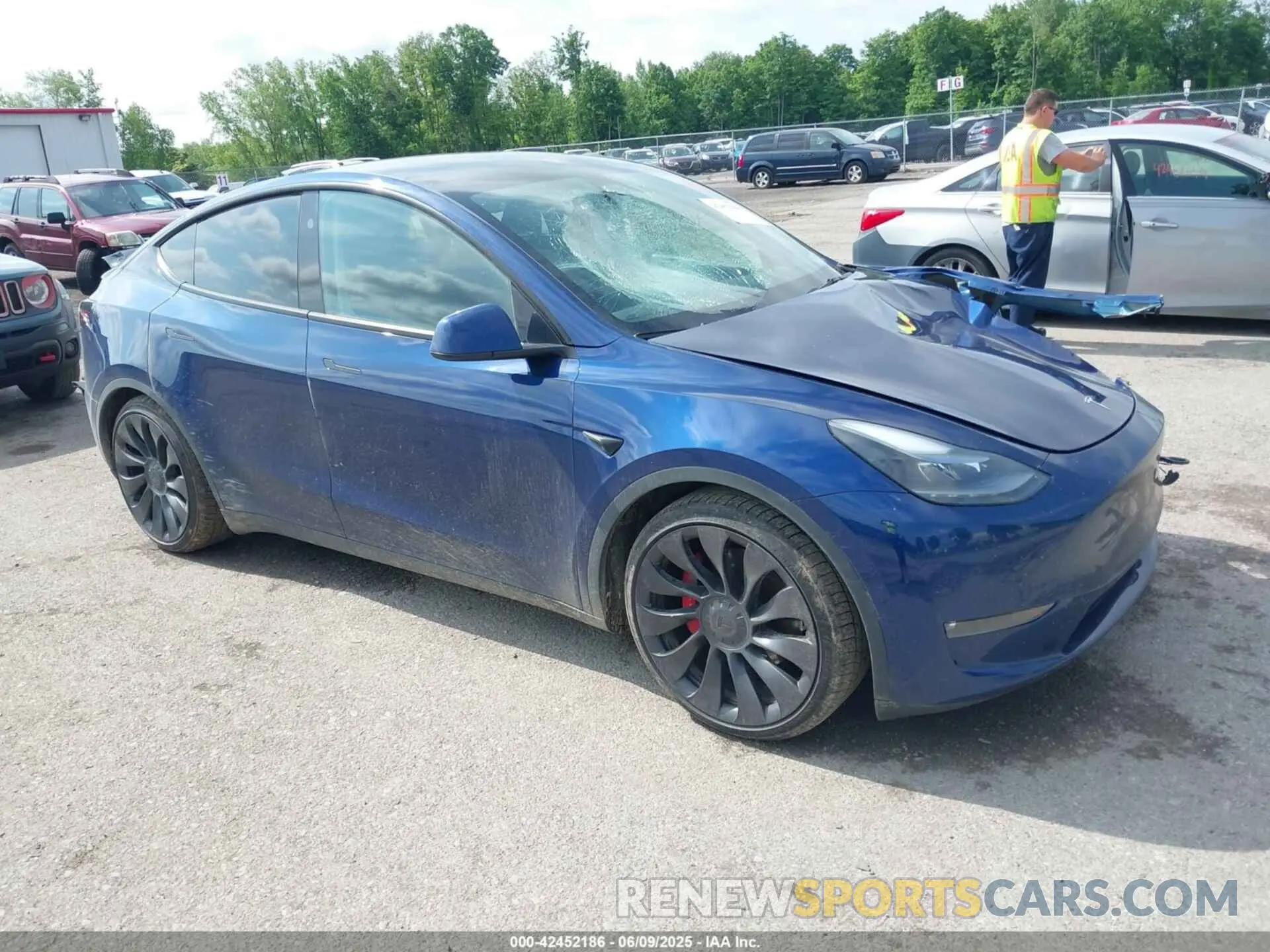 1 Photograph of a damaged car 7SAYGDEF6PF945813 TESLA MODEL Y 2023