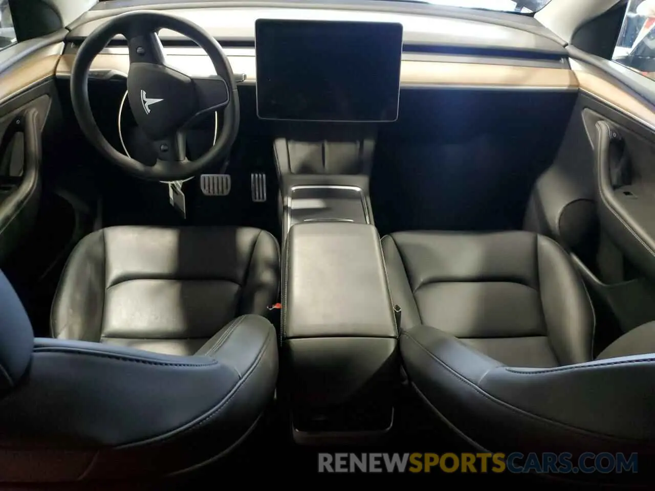 8 Photograph of a damaged car 7SAYGDEF6PF964068 TESLA MODEL Y 2023