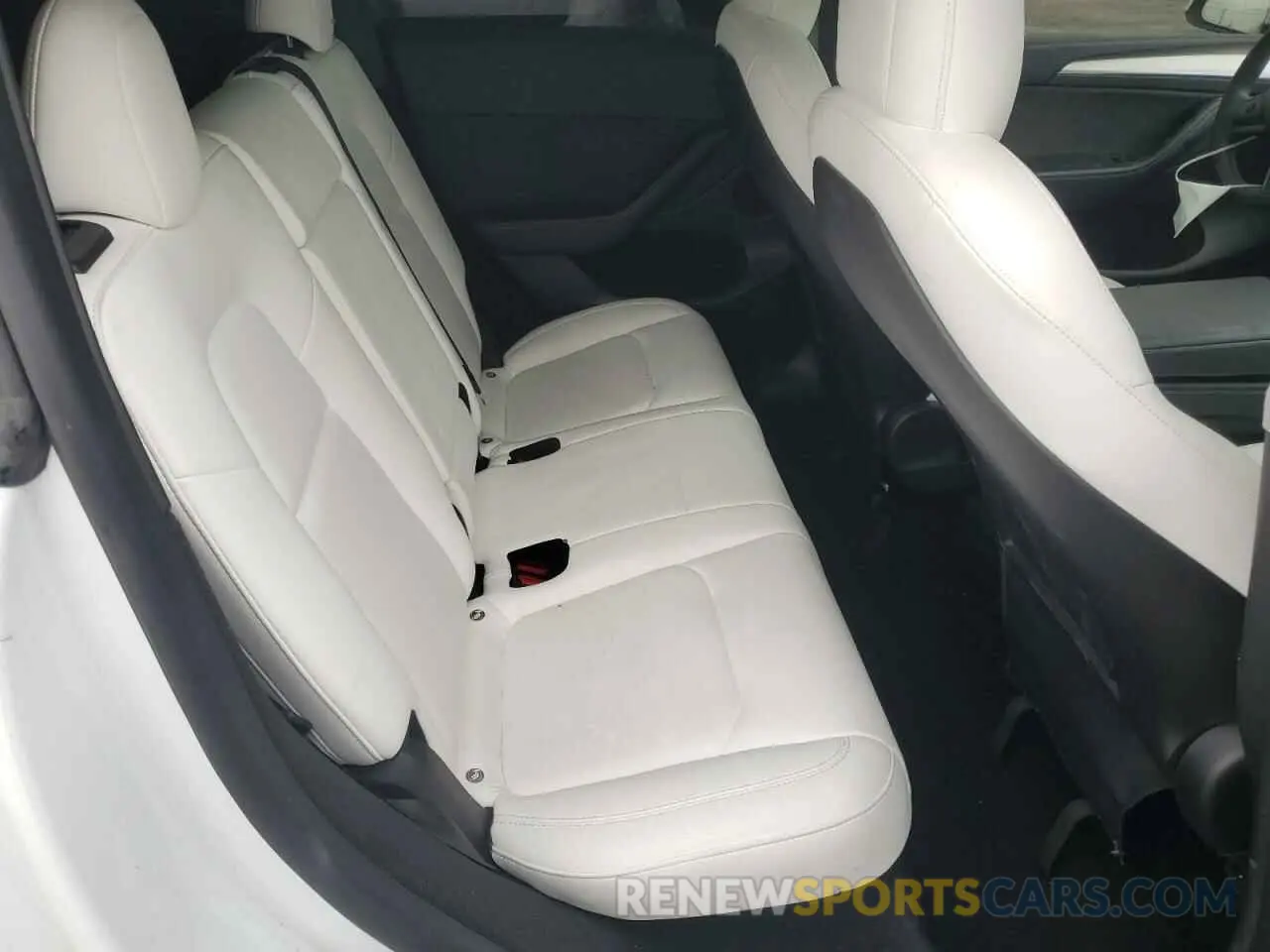 11 Photograph of a damaged car 7SAYGDEF7PF602959 TESLA MODEL Y 2023