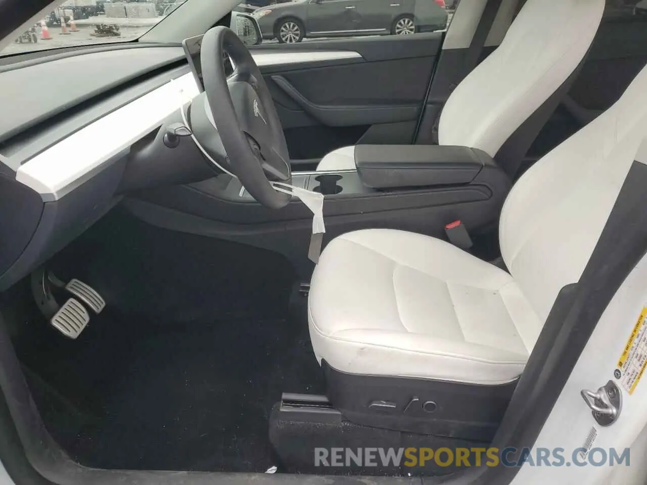 7 Photograph of a damaged car 7SAYGDEF7PF602959 TESLA MODEL Y 2023