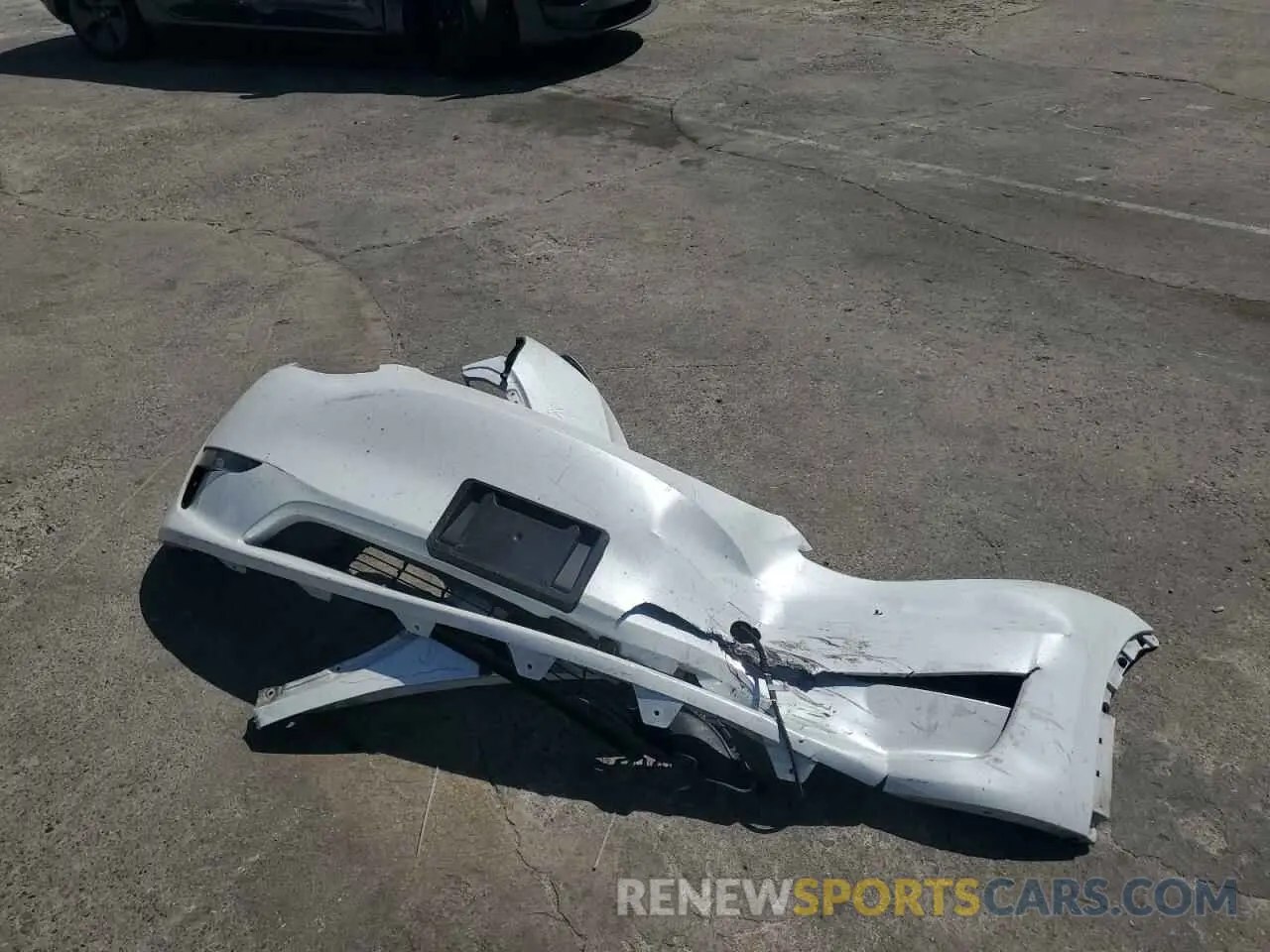 12 Photograph of a damaged car 7SAYGDEF7PF605232 TESLA MODEL Y 2023