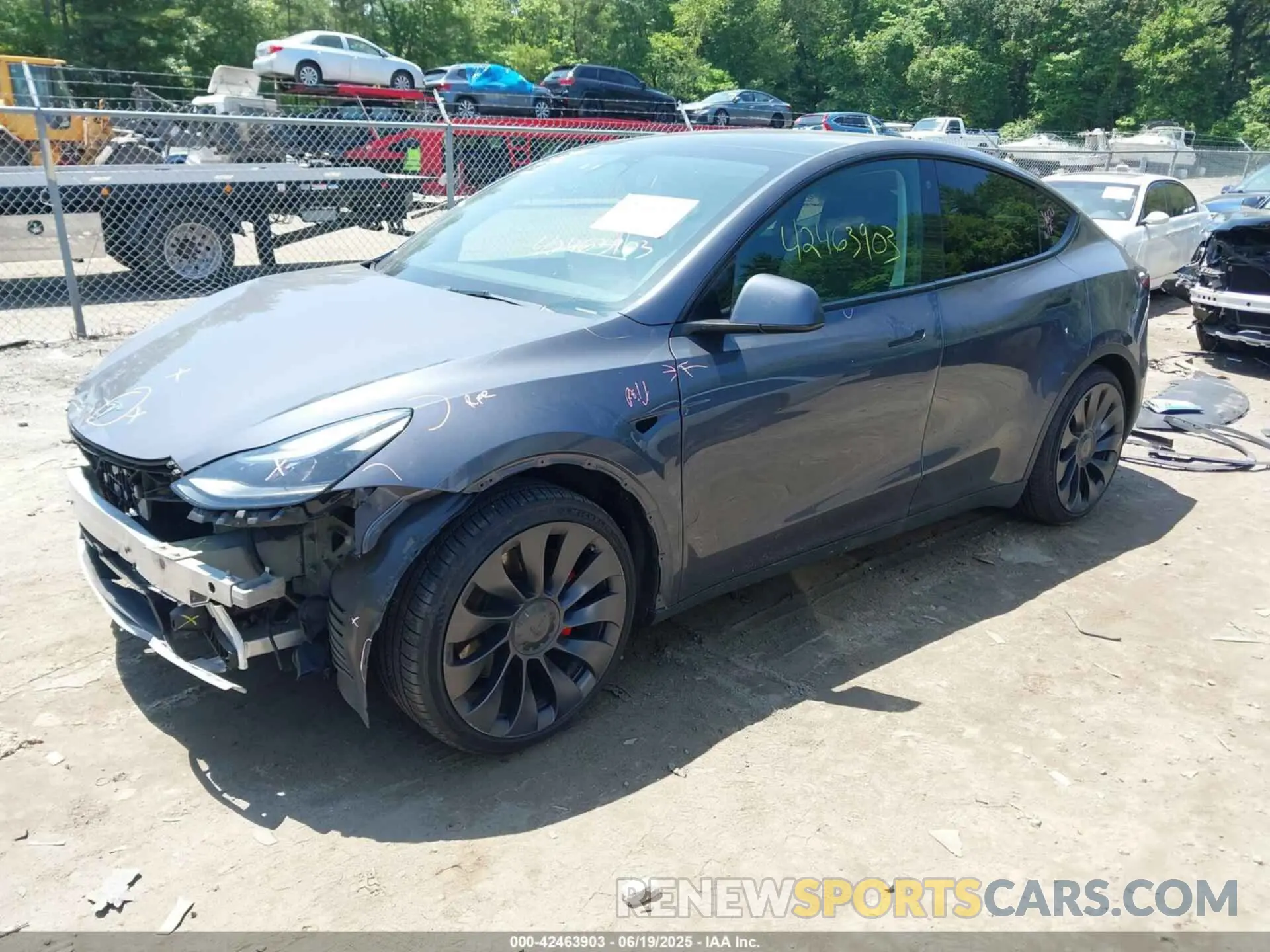 2 Photograph of a damaged car 7SAYGDEF7PF700602 TESLA MODEL Y 2023
