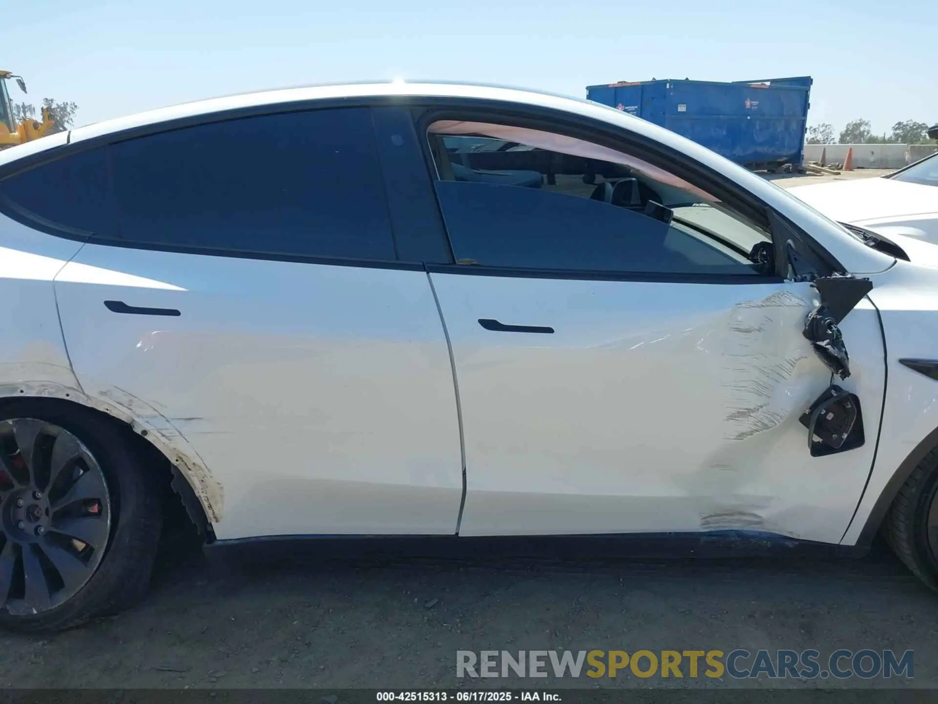12 Photograph of a damaged car 7SAYGDEF7PF739528 TESLA MODEL Y 2023