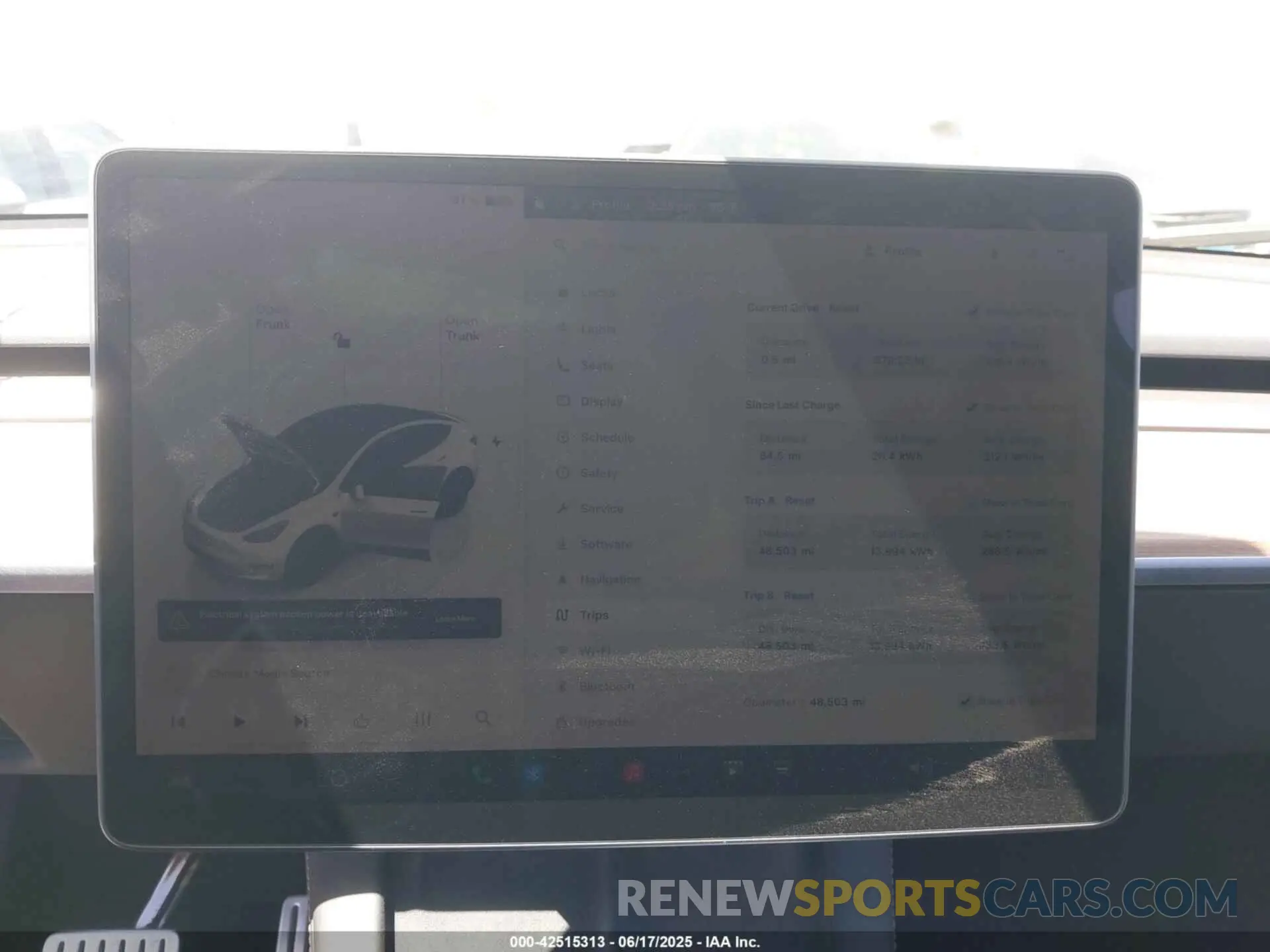 7 Photograph of a damaged car 7SAYGDEF7PF739528 TESLA MODEL Y 2023