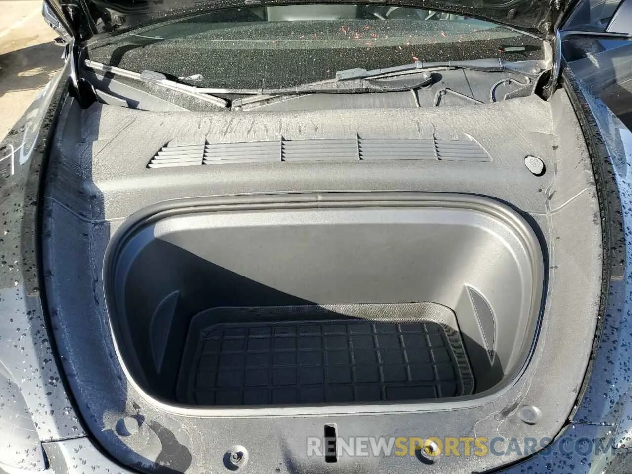 12 Photograph of a damaged car 7SAYGDEF7PF786817 TESLA MODEL Y 2023