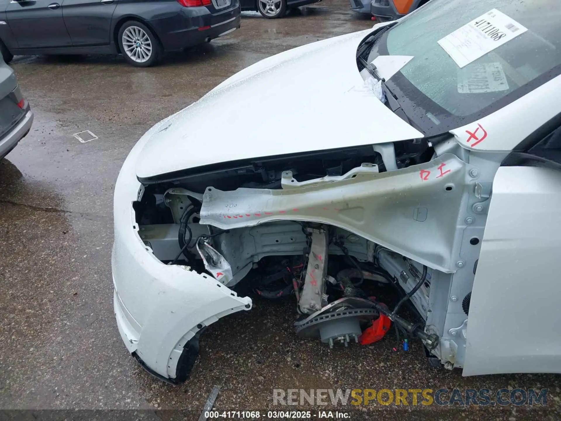 6 Photograph of a damaged car 7SAYGDEF7PF807312 TESLA MODEL Y 2023