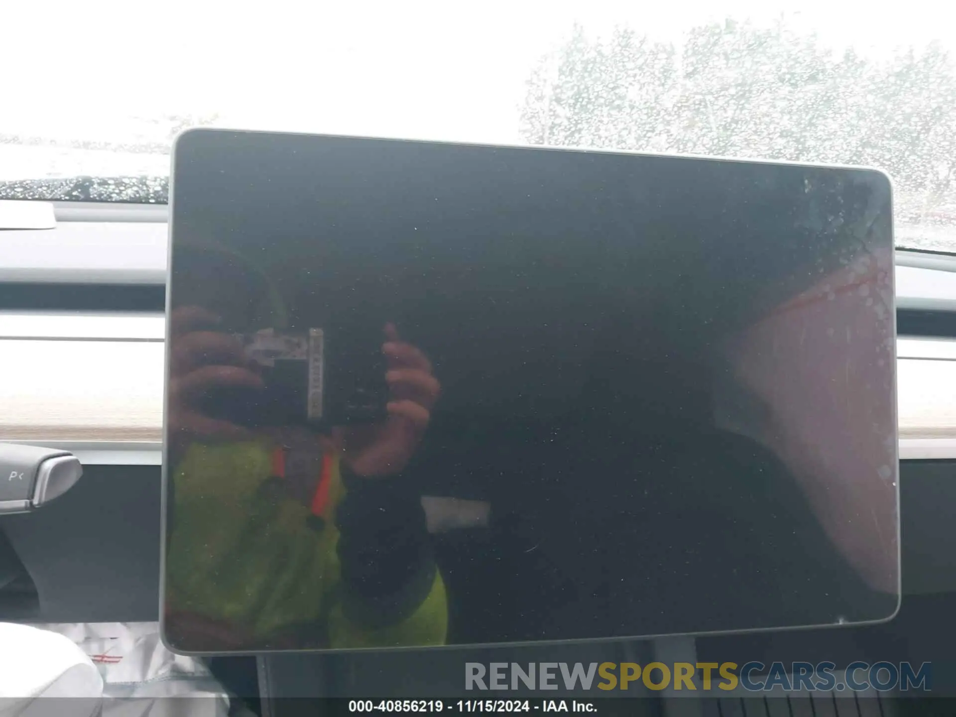 14 Photograph of a damaged car 7SAYGDEF7PF828919 TESLA MODEL Y 2023
