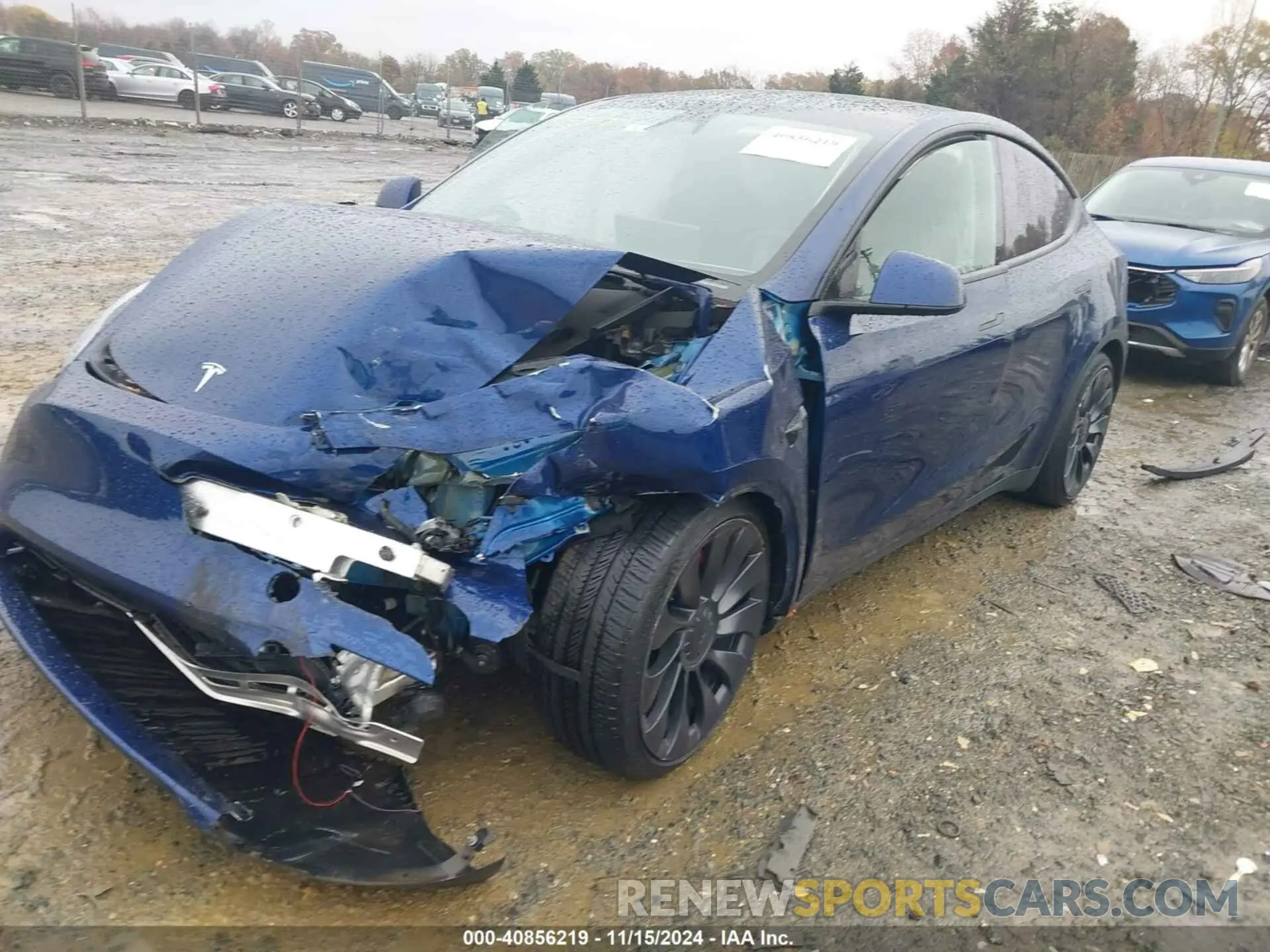 2 Photograph of a damaged car 7SAYGDEF7PF828919 TESLA MODEL Y 2023