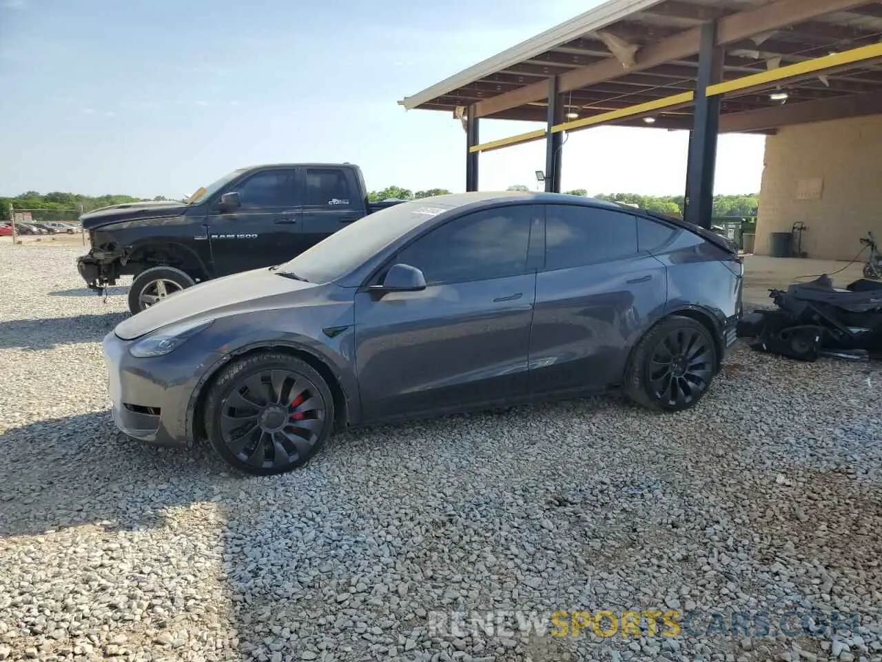 1 Photograph of a damaged car 7SAYGDEF7PF845560 TESLA MODEL Y 2023