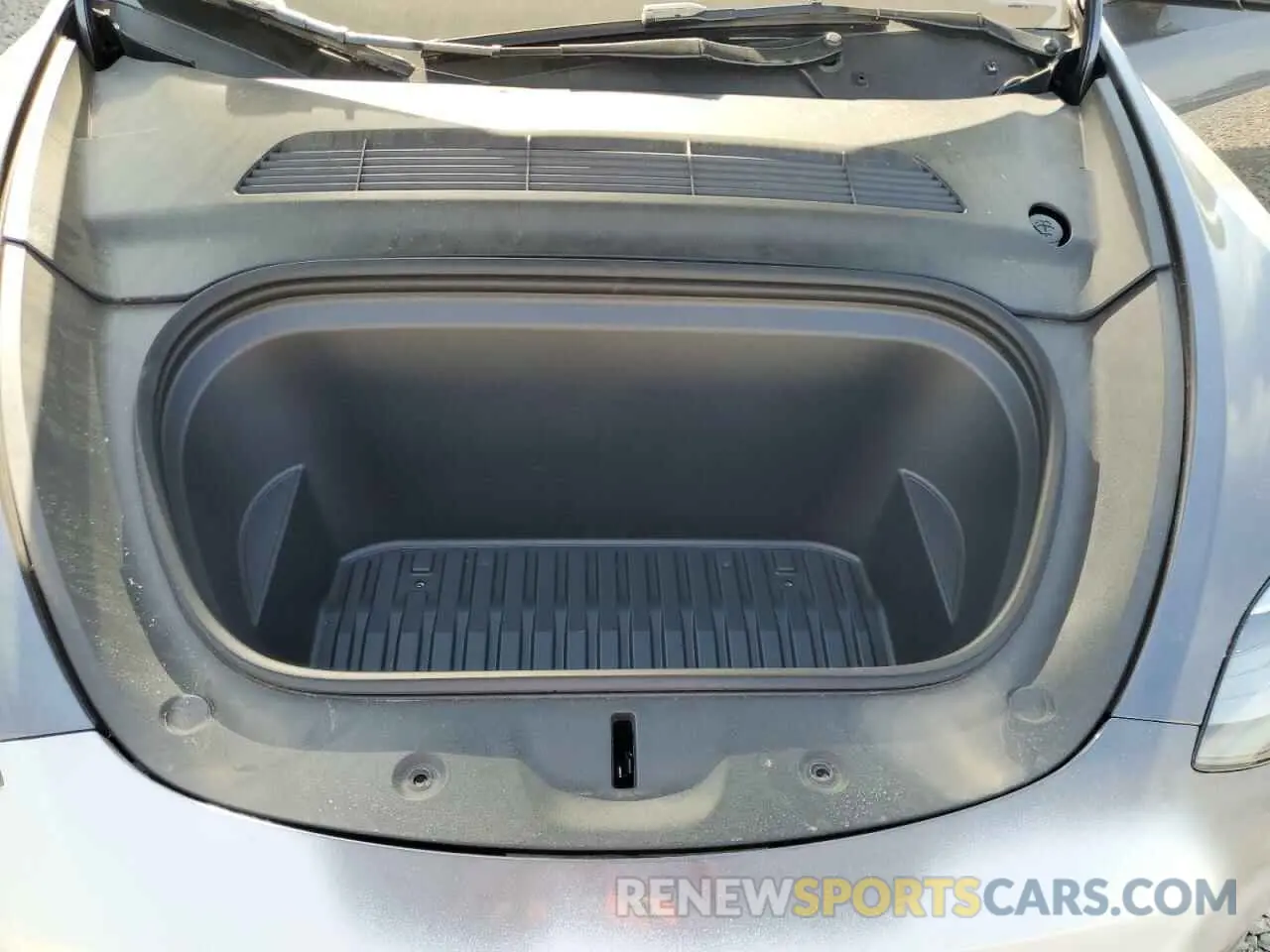 12 Photograph of a damaged car 7SAYGDEF7PF845560 TESLA MODEL Y 2023