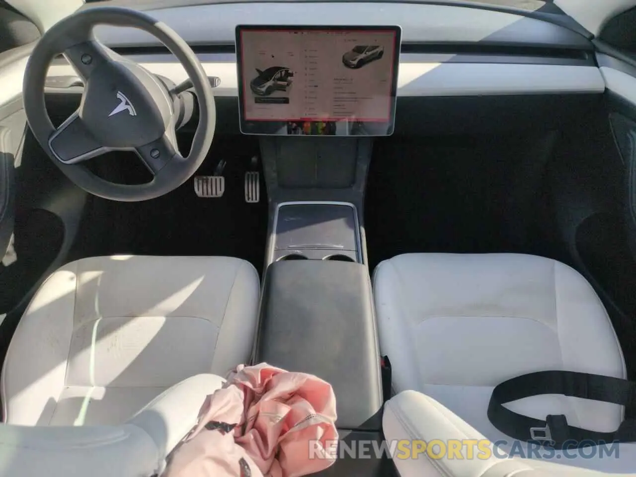 8 Photograph of a damaged car 7SAYGDEF7PF850080 TESLA MODEL Y 2023