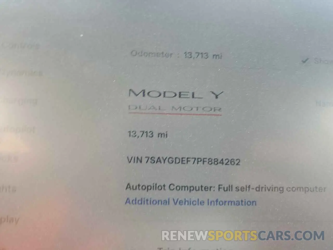 9 Photograph of a damaged car 7SAYGDEF7PF884262 TESLA MODEL Y 2023