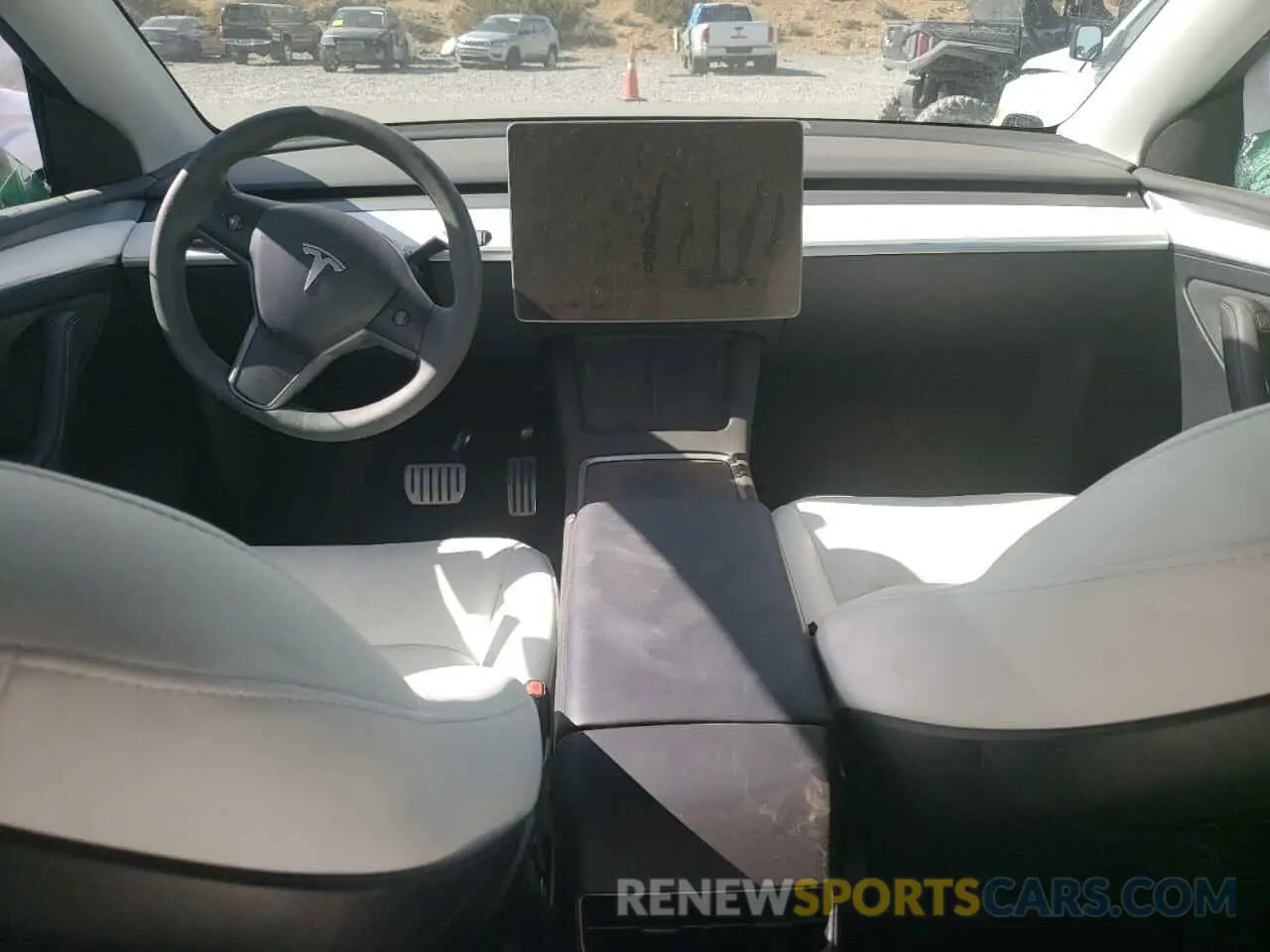 8 Photograph of a damaged car 7SAYGDEF8PF737884 TESLA MODEL Y 2023