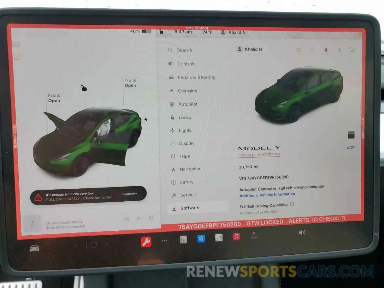 9 Photograph of a damaged car 7SAYGDEF8PF750280 TESLA MODEL Y 2023