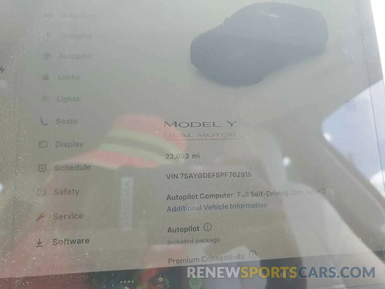 9 Photograph of a damaged car 7SAYGDEF8PF762915 TESLA MODEL Y 2023
