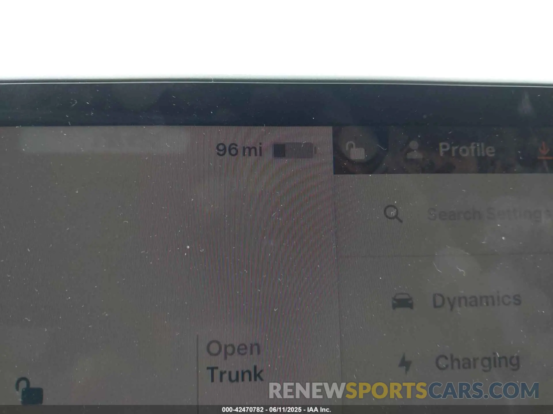 17 Photograph of a damaged car 7SAYGDEF8PF800742 TESLA MODEL Y 2023
