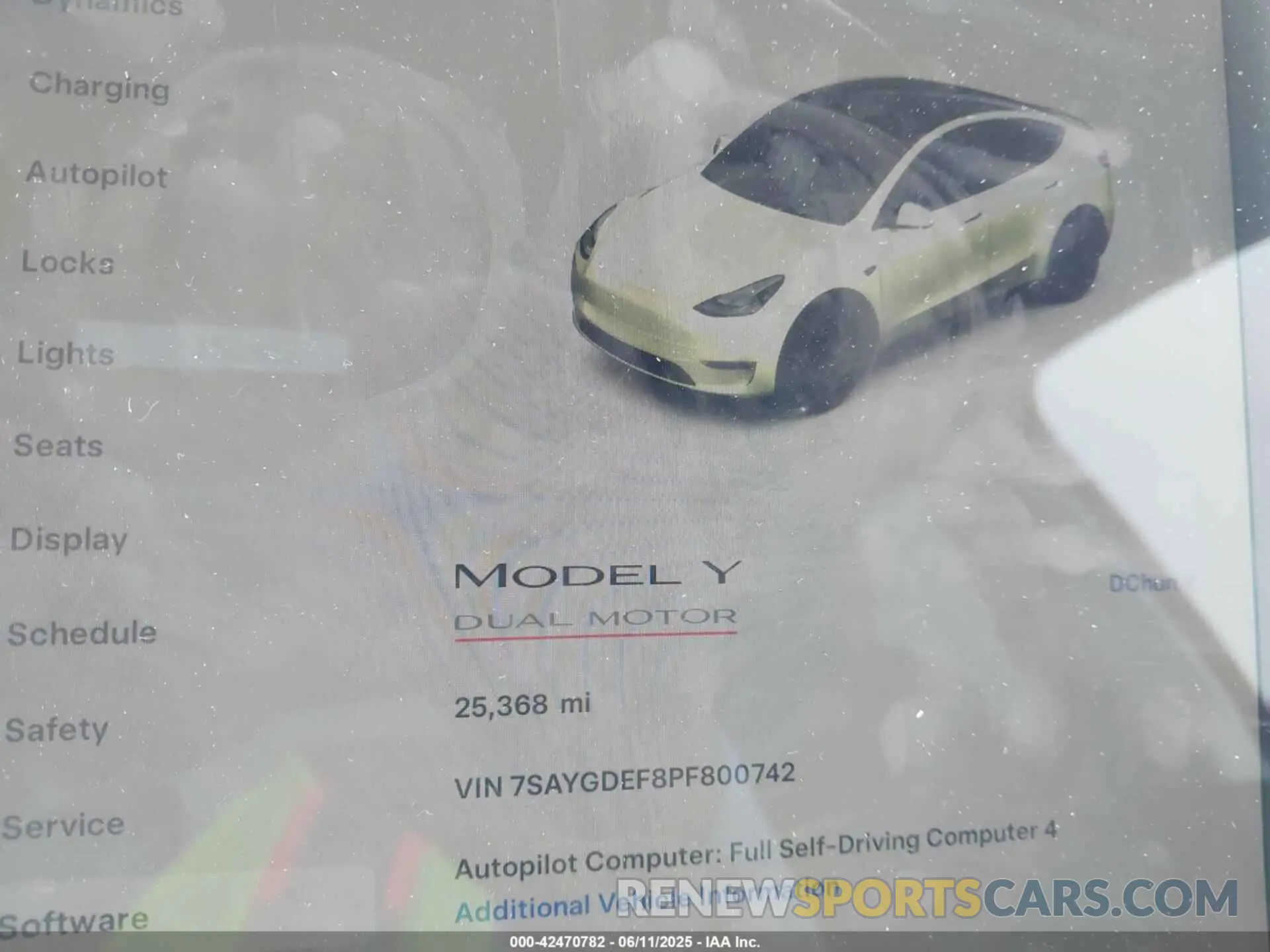 7 Photograph of a damaged car 7SAYGDEF8PF800742 TESLA MODEL Y 2023