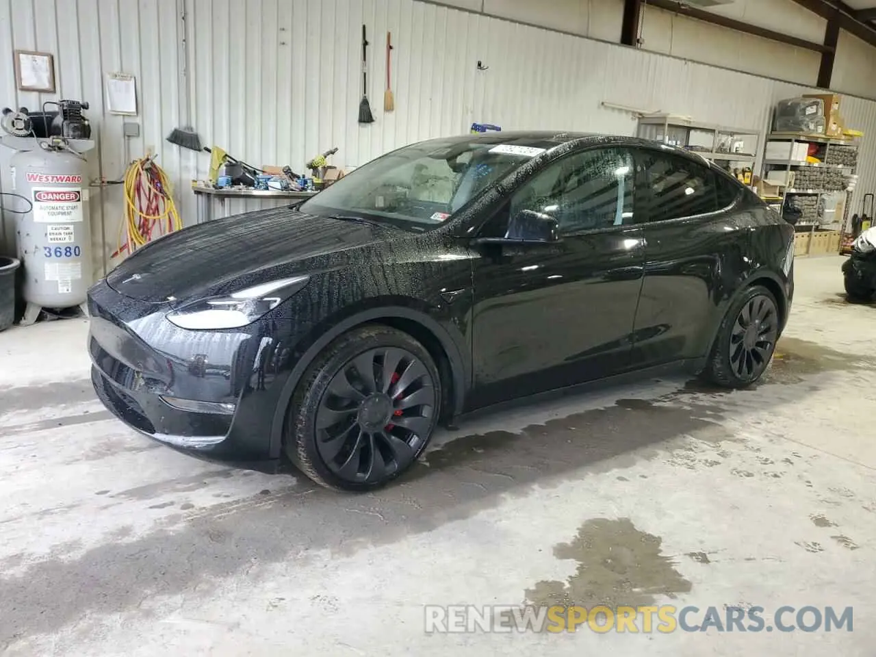 1 Photograph of a damaged car 7SAYGDEF8PF808534 TESLA MODEL Y 2023