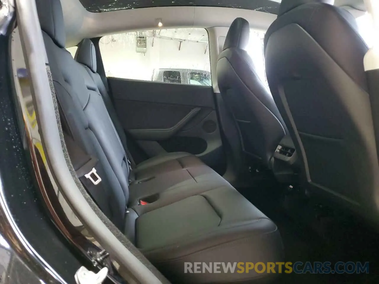 11 Photograph of a damaged car 7SAYGDEF8PF808534 TESLA MODEL Y 2023