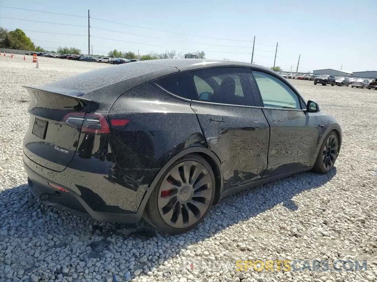 3 Photograph of a damaged car 7SAYGDEF8PF927197 TESLA MODEL Y 2023