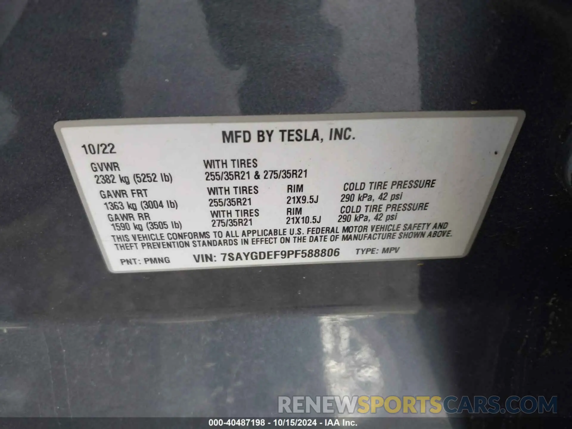 9 Photograph of a damaged car 7SAYGDEF9PF588806 TESLA MODEL Y 2023