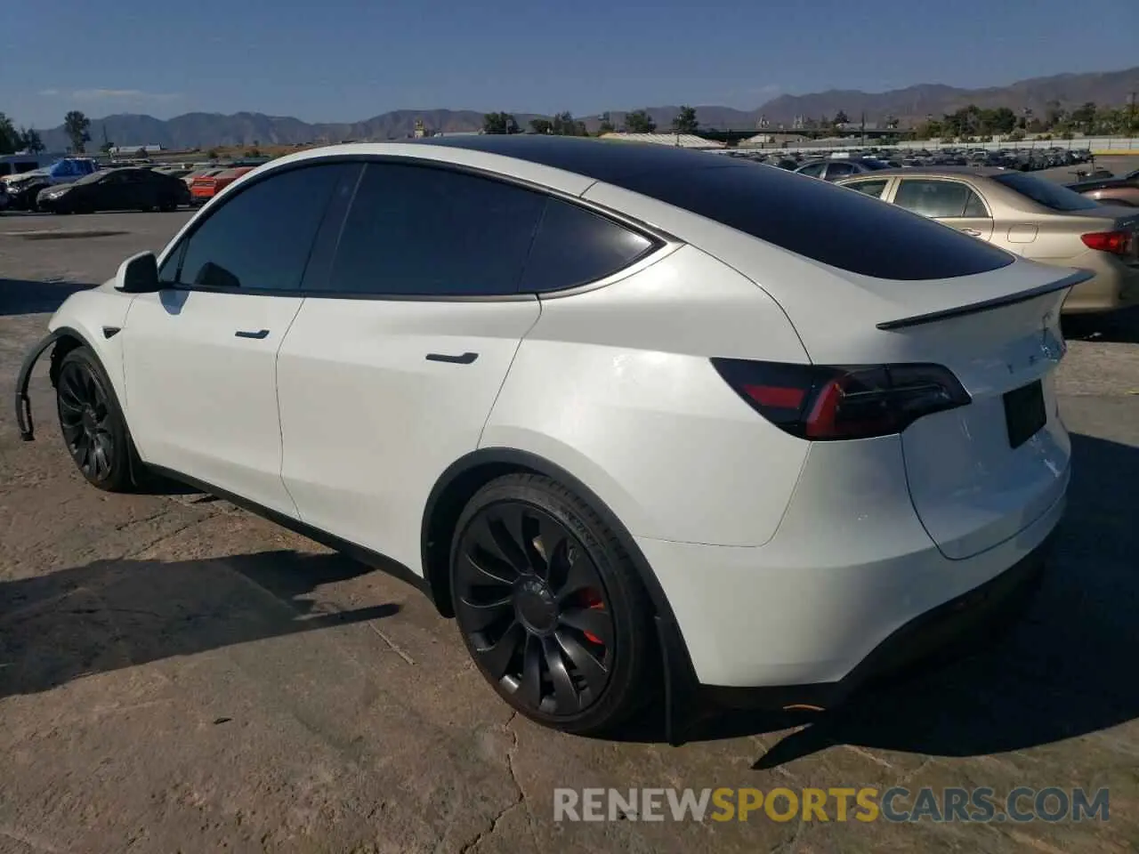 2 Photograph of a damaged car 7SAYGDEF9PF693765 TESLA MODEL Y 2023