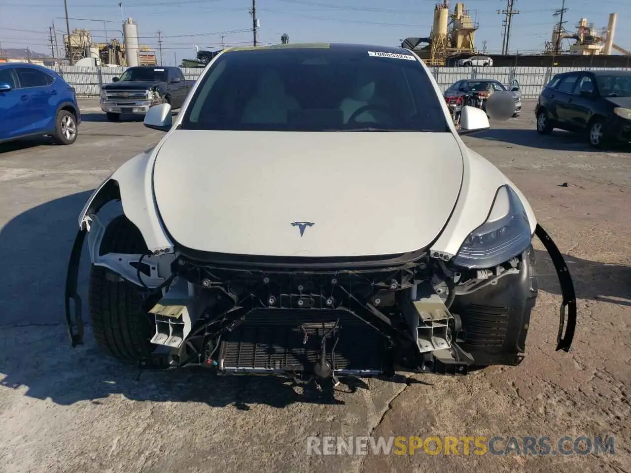 5 Photograph of a damaged car 7SAYGDEF9PF693765 TESLA MODEL Y 2023