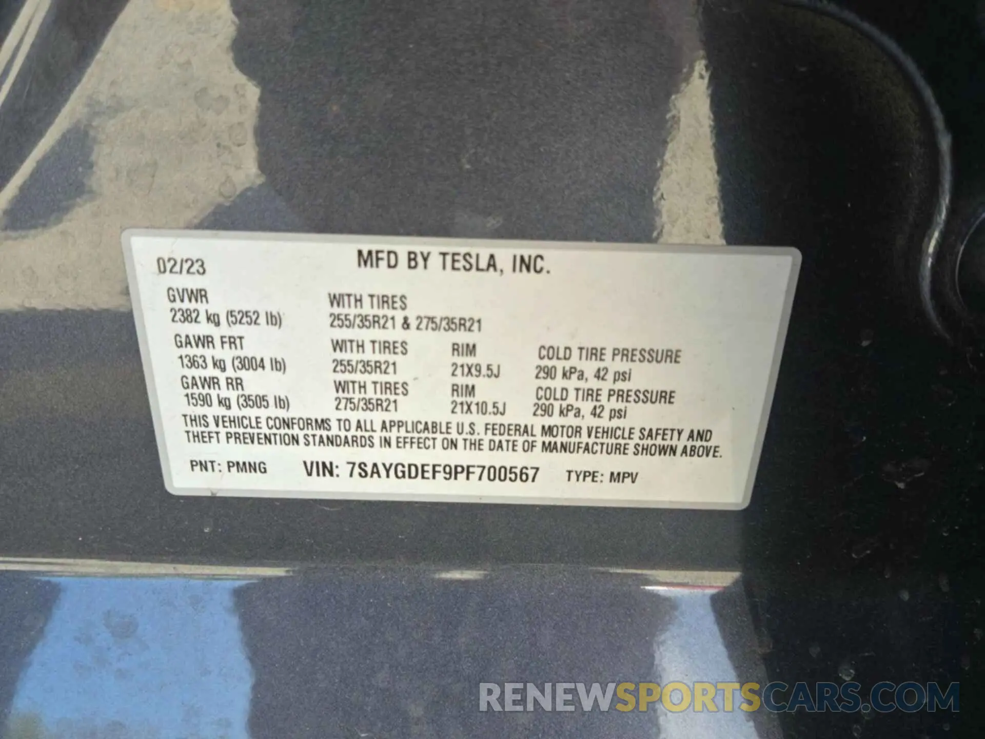 16 Photograph of a damaged car 7SAYGDEF9PF700567 TESLA MODEL Y 2023
