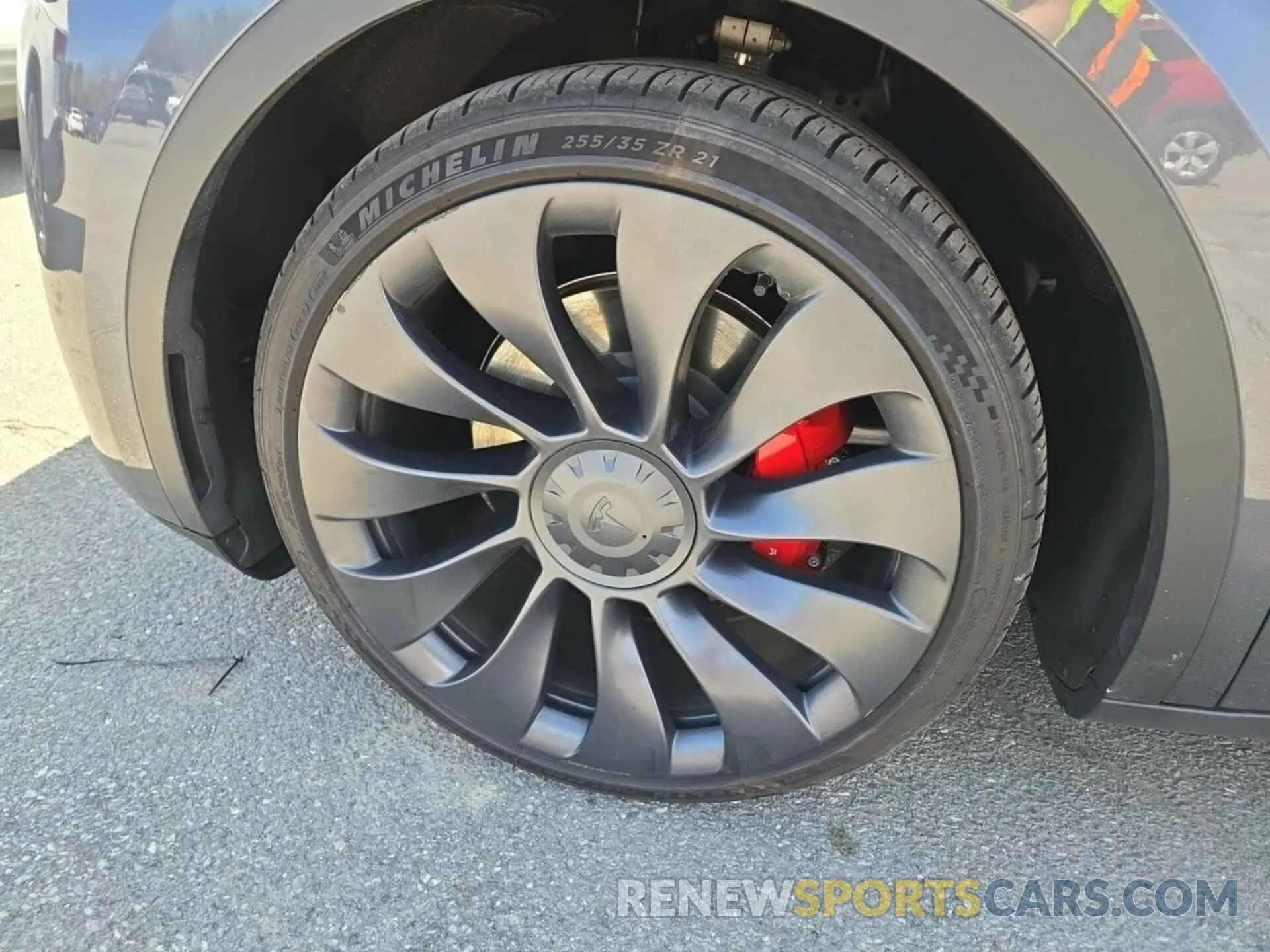 3 Photograph of a damaged car 7SAYGDEF9PF700567 TESLA MODEL Y 2023
