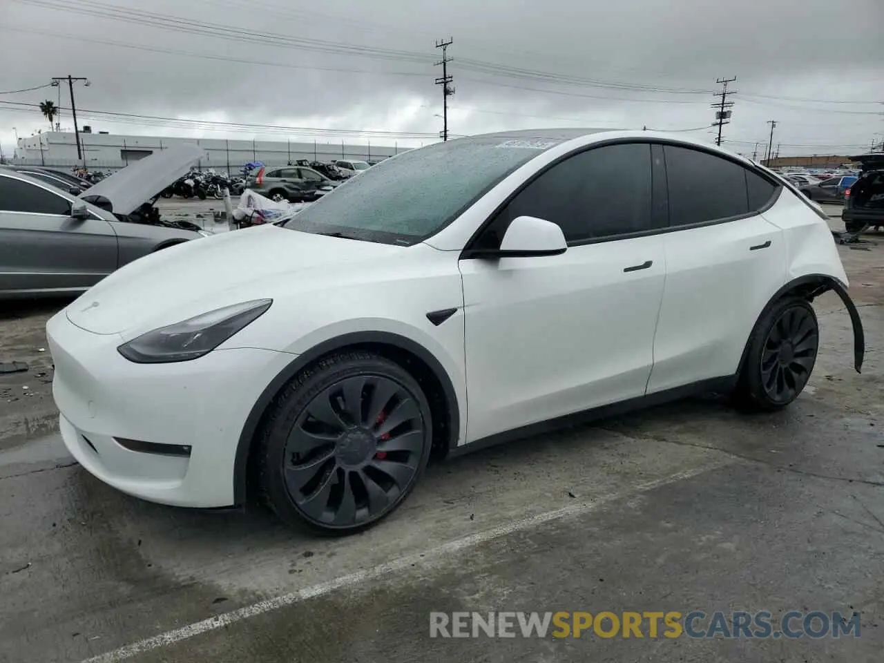 1 Photograph of a damaged car 7SAYGDEF9PF759618 TESLA MODEL Y 2023