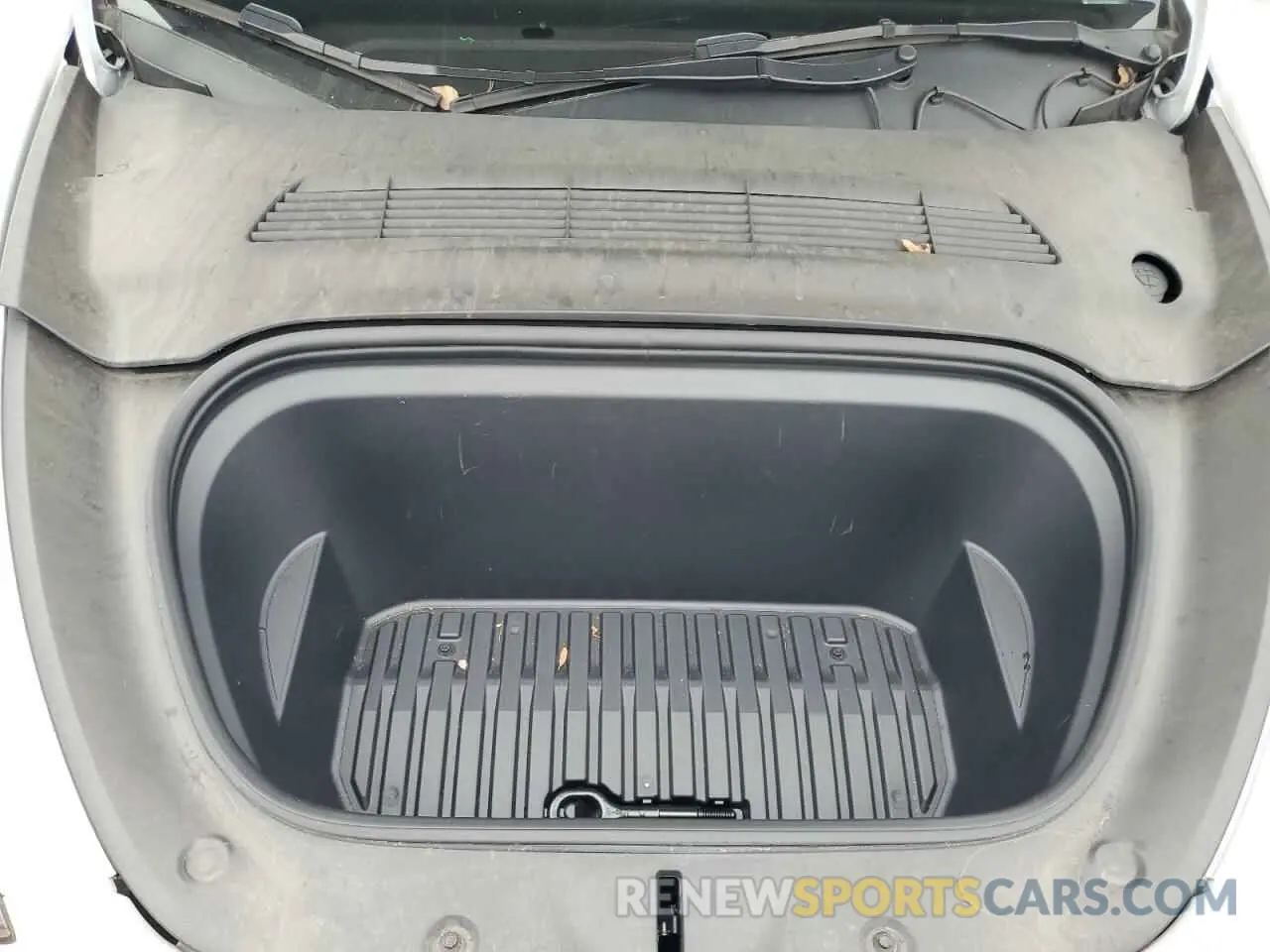 12 Photograph of a damaged car 7SAYGDEF9PF759618 TESLA MODEL Y 2023
