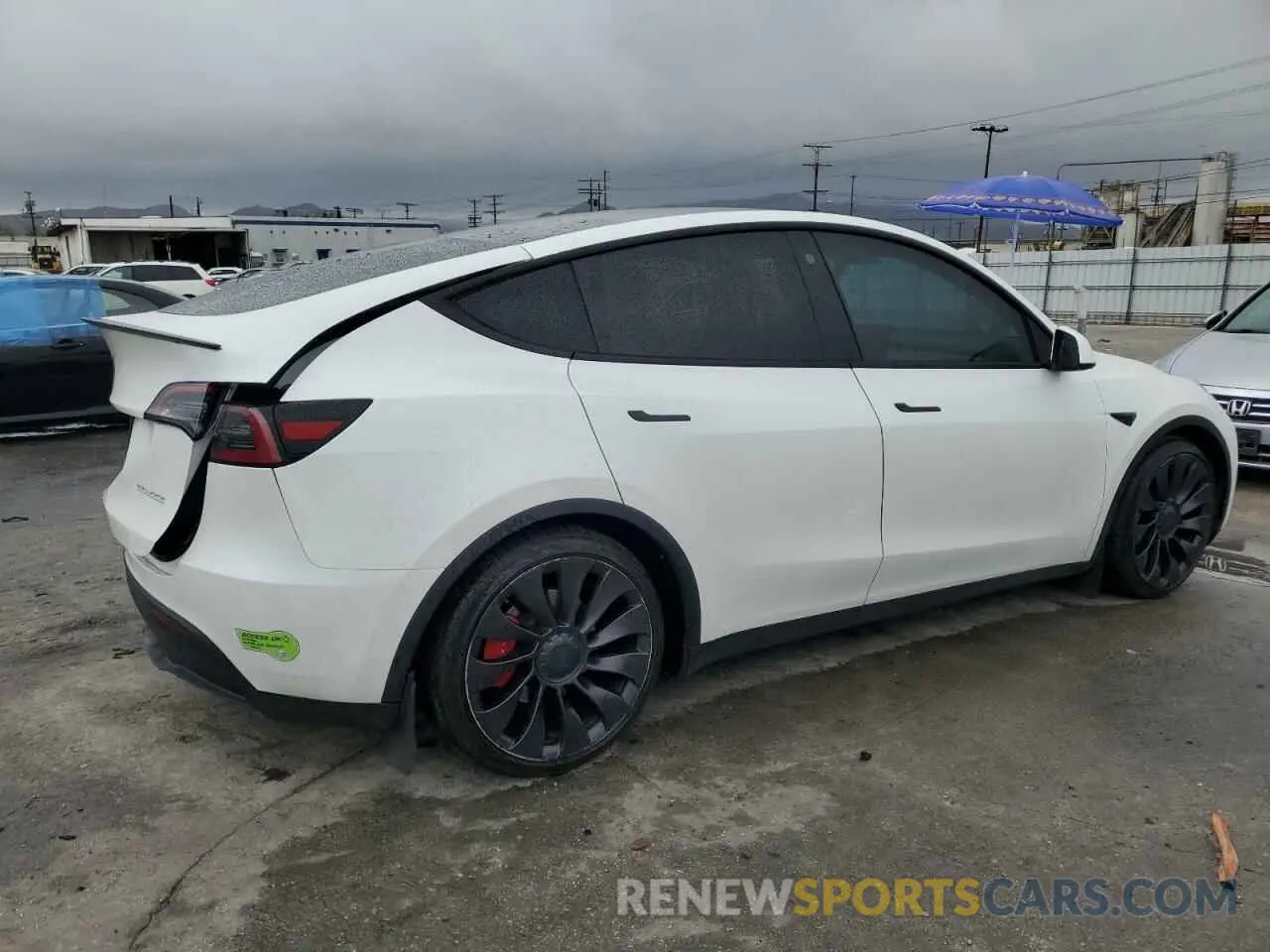 3 Photograph of a damaged car 7SAYGDEF9PF759618 TESLA MODEL Y 2023