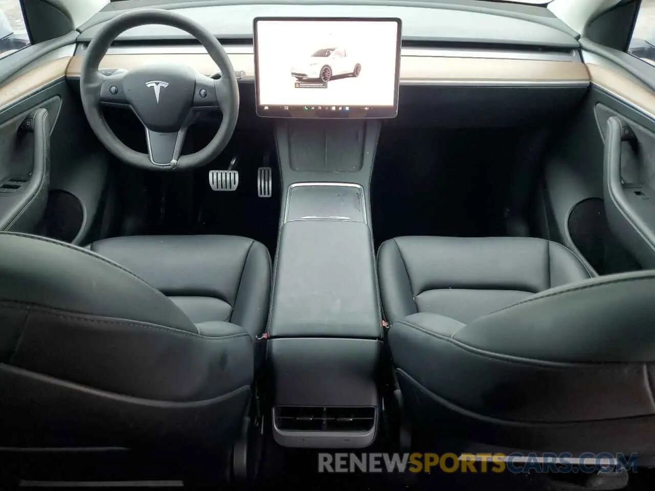8 Photograph of a damaged car 7SAYGDEF9PF759618 TESLA MODEL Y 2023