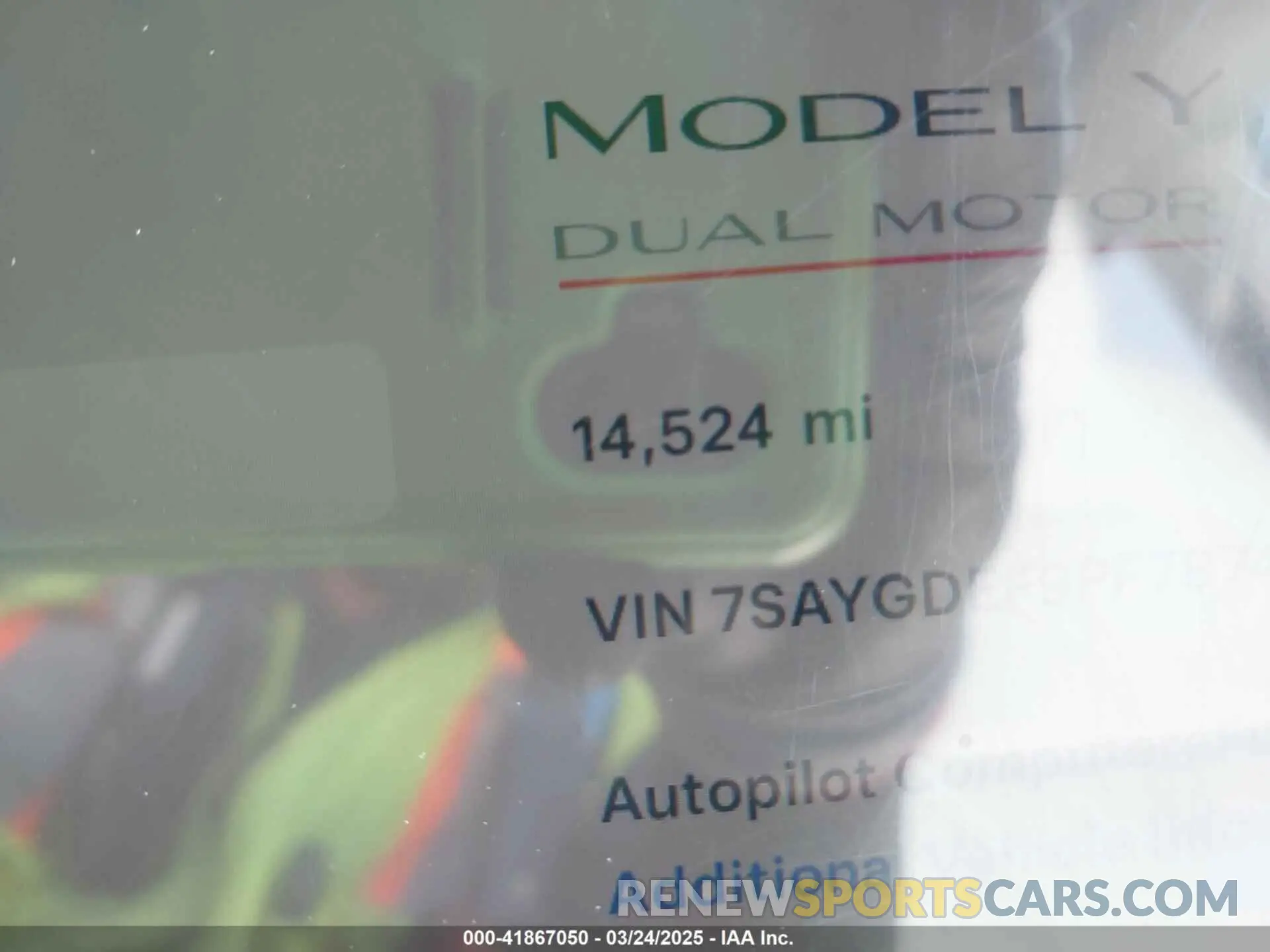 16 Photograph of a damaged car 7SAYGDEF9PF787497 TESLA MODEL Y 2023