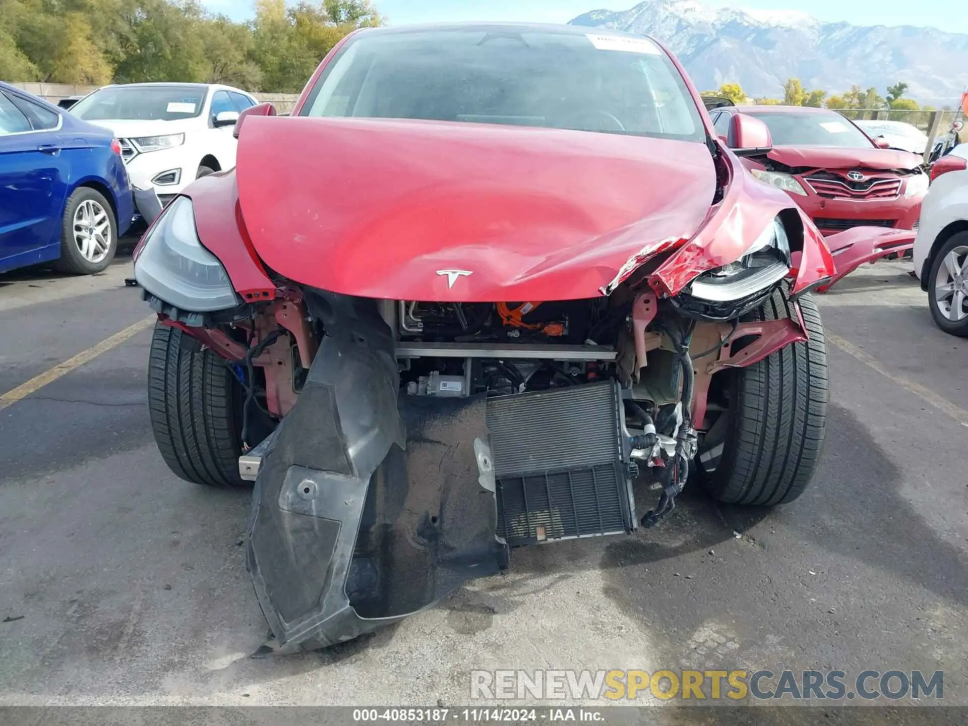 6 Photograph of a damaged car 7SAYGDEF9PF797155 TESLA MODEL Y 2023