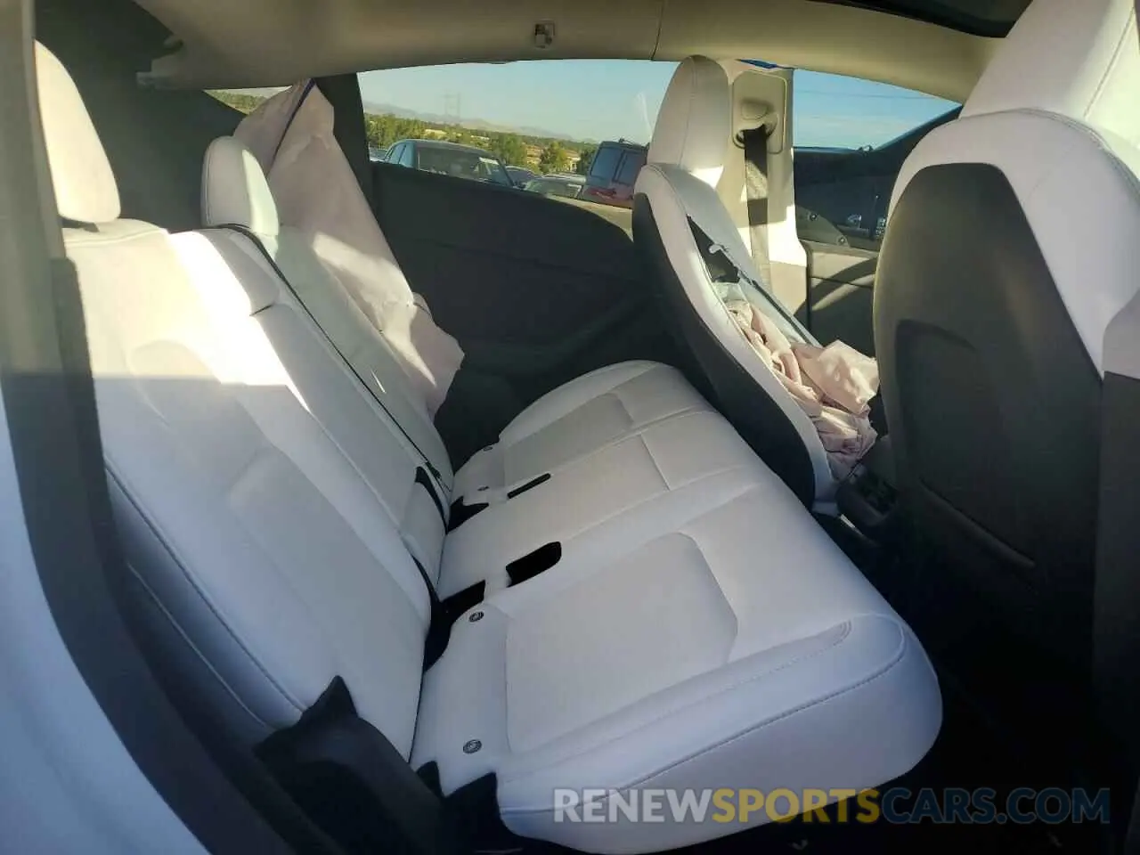 11 Photograph of a damaged car 7SAYGDEF9PF812236 TESLA MODEL Y 2023