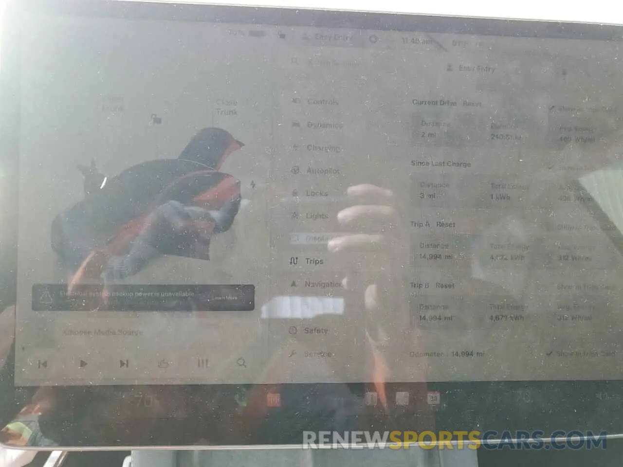 9 Photograph of a damaged car 7SAYGDEF9PF829988 TESLA MODEL Y 2023