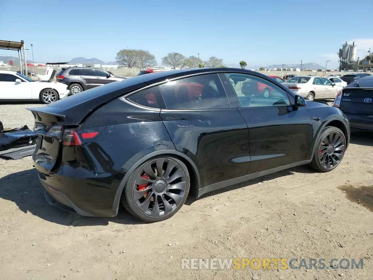 3 Photograph of a damaged car 7SAYGDEF9PF835547 TESLA MODEL Y 2023