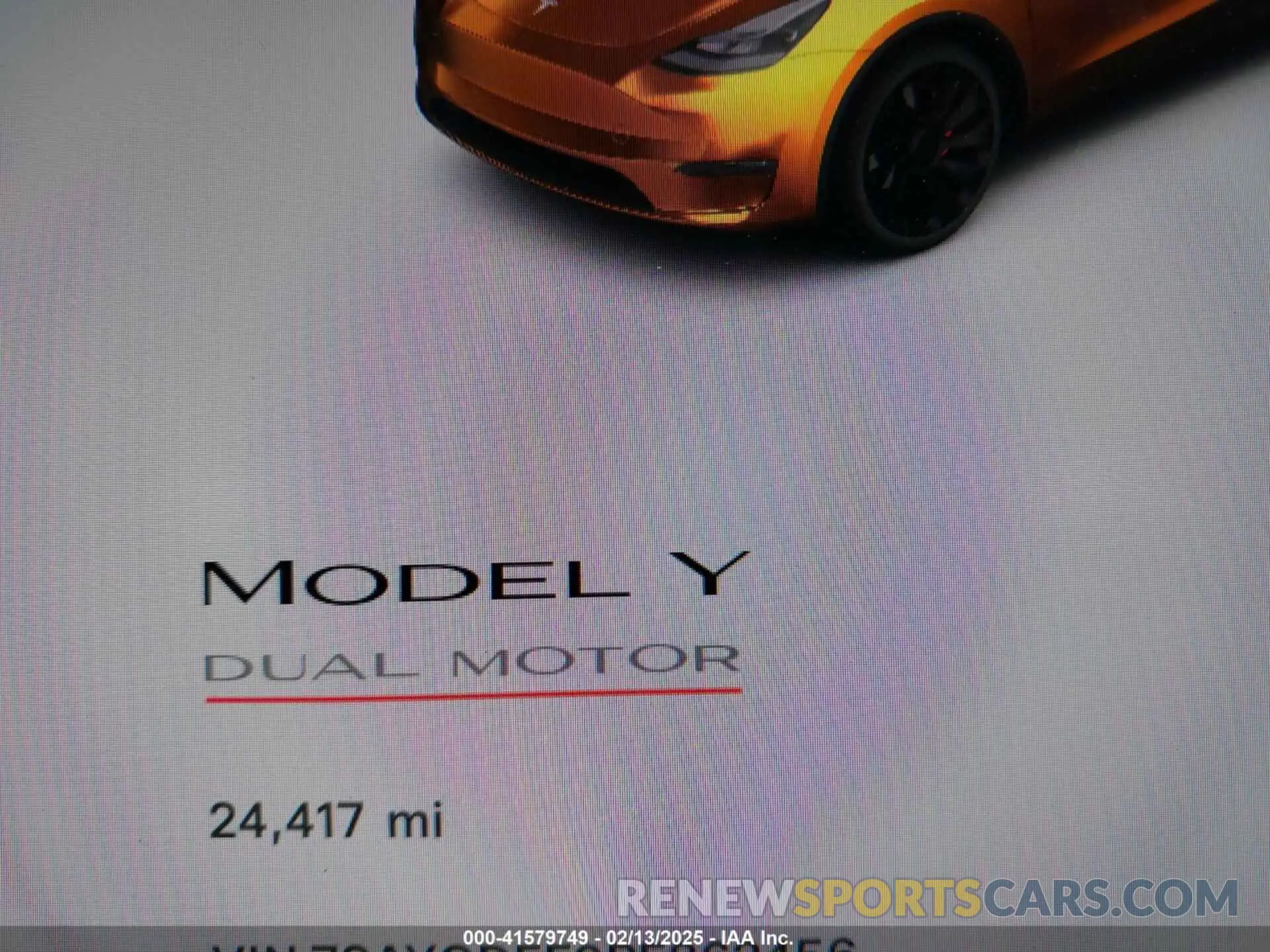 15 Photograph of a damaged car 7SAYGDEF9PF862456 TESLA MODEL Y 2023