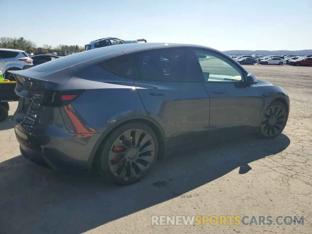 3 Photograph of a damaged car 7SAYGDEF9PF865129 TESLA MODEL Y 2023