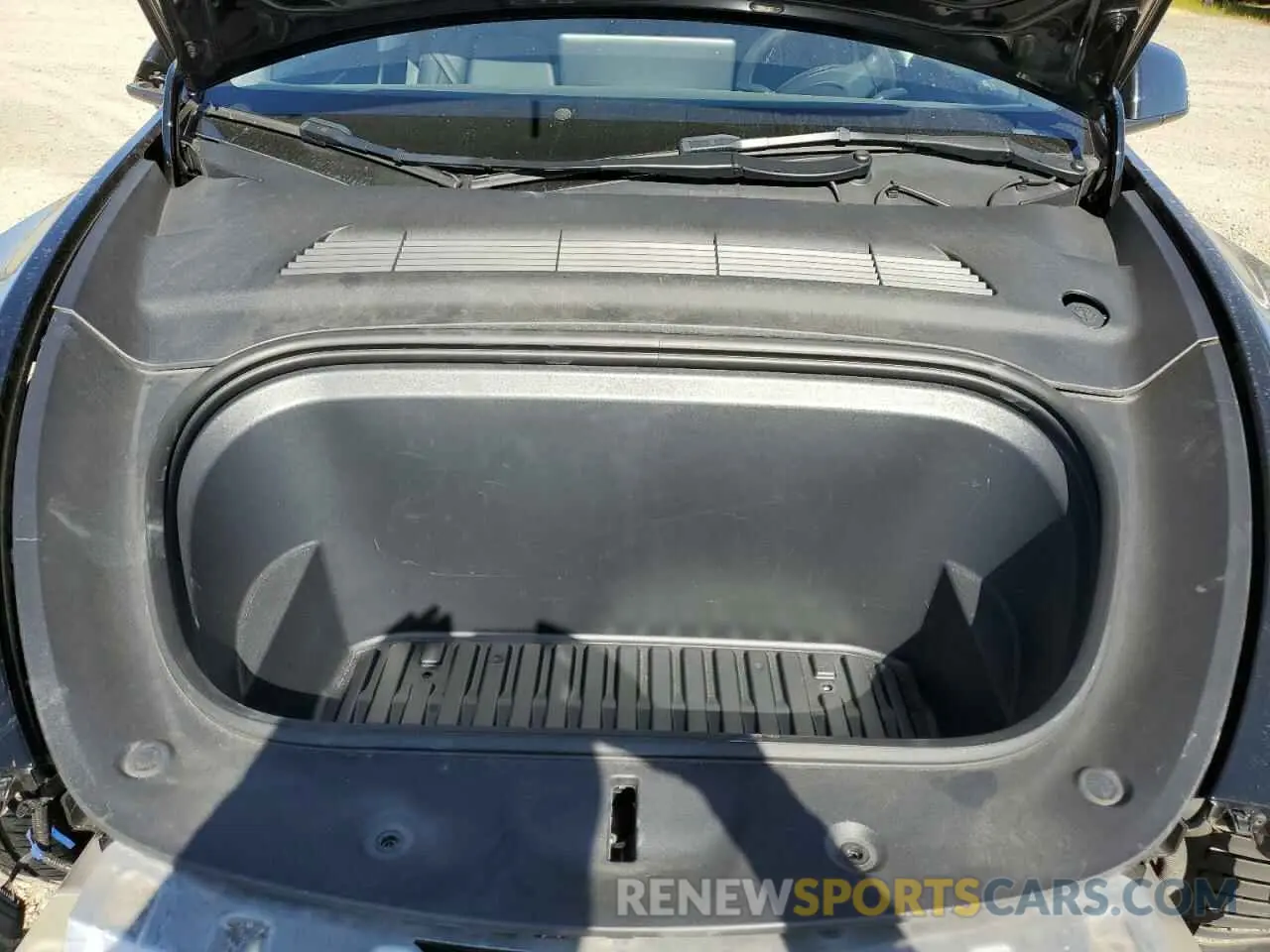 11 Photograph of a damaged car 7SAYGDEF9PF897644 TESLA MODEL Y 2023