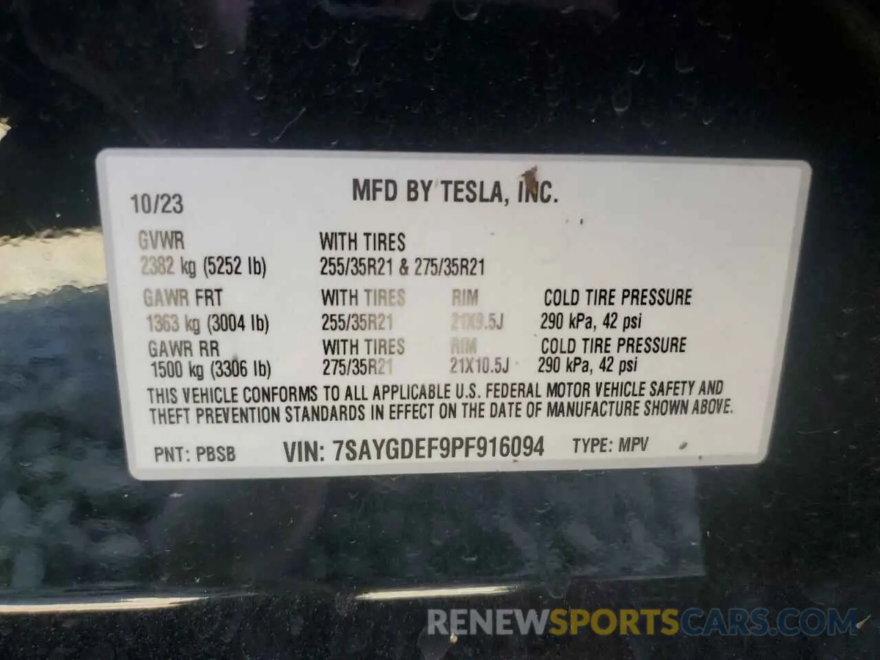 12 Photograph of a damaged car 7SAYGDEF9PF916094 TESLA MODEL Y 2023