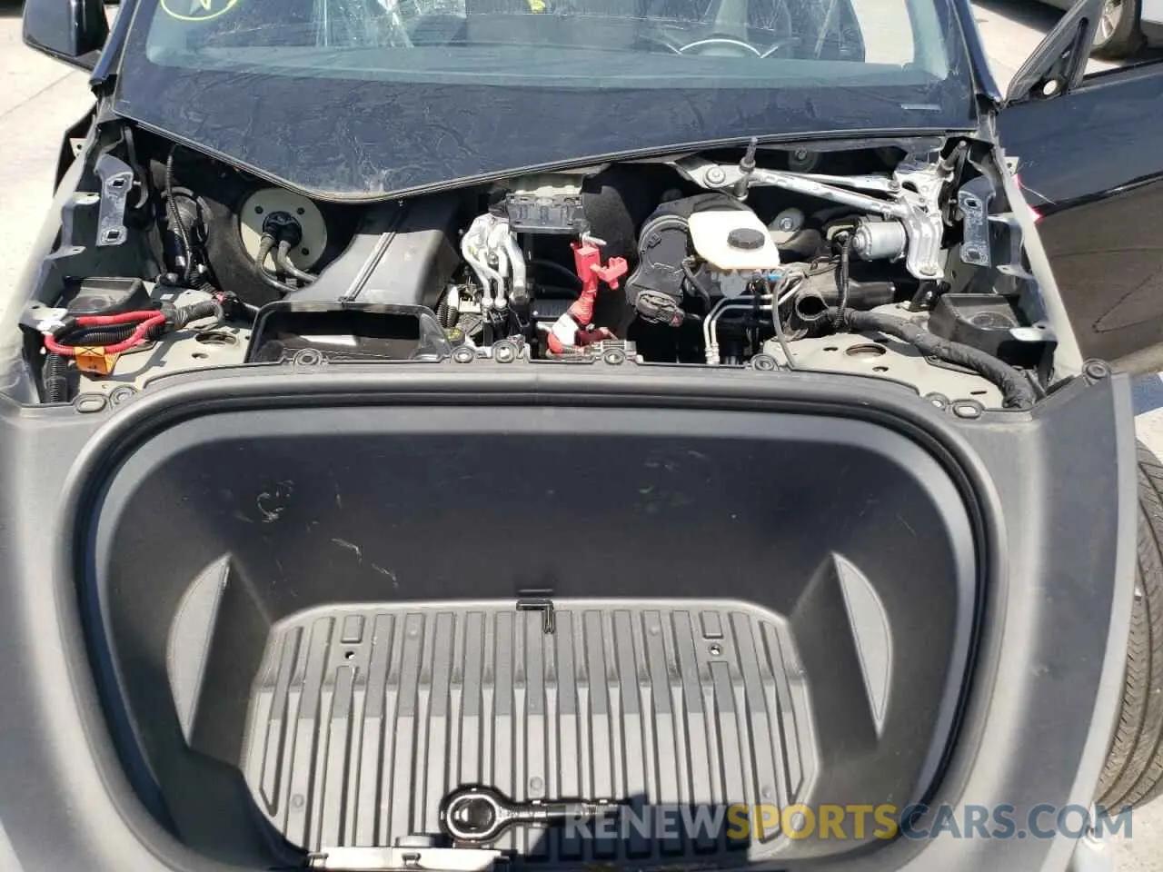 12 Photograph of a damaged car 7SAYGDEF9PF947667 TESLA MODEL Y 2023