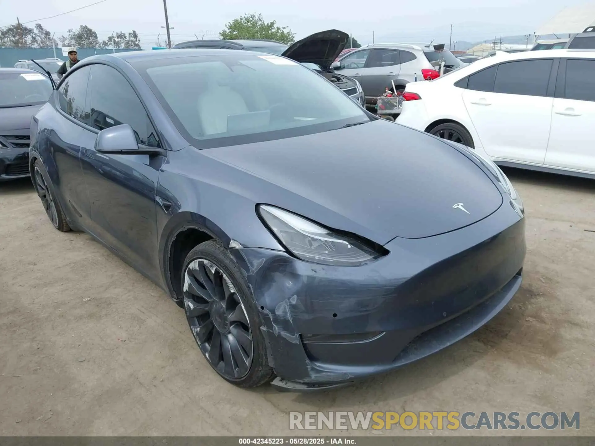 1 Photograph of a damaged car 7SAYGDEFXPF585588 TESLA MODEL Y 2023