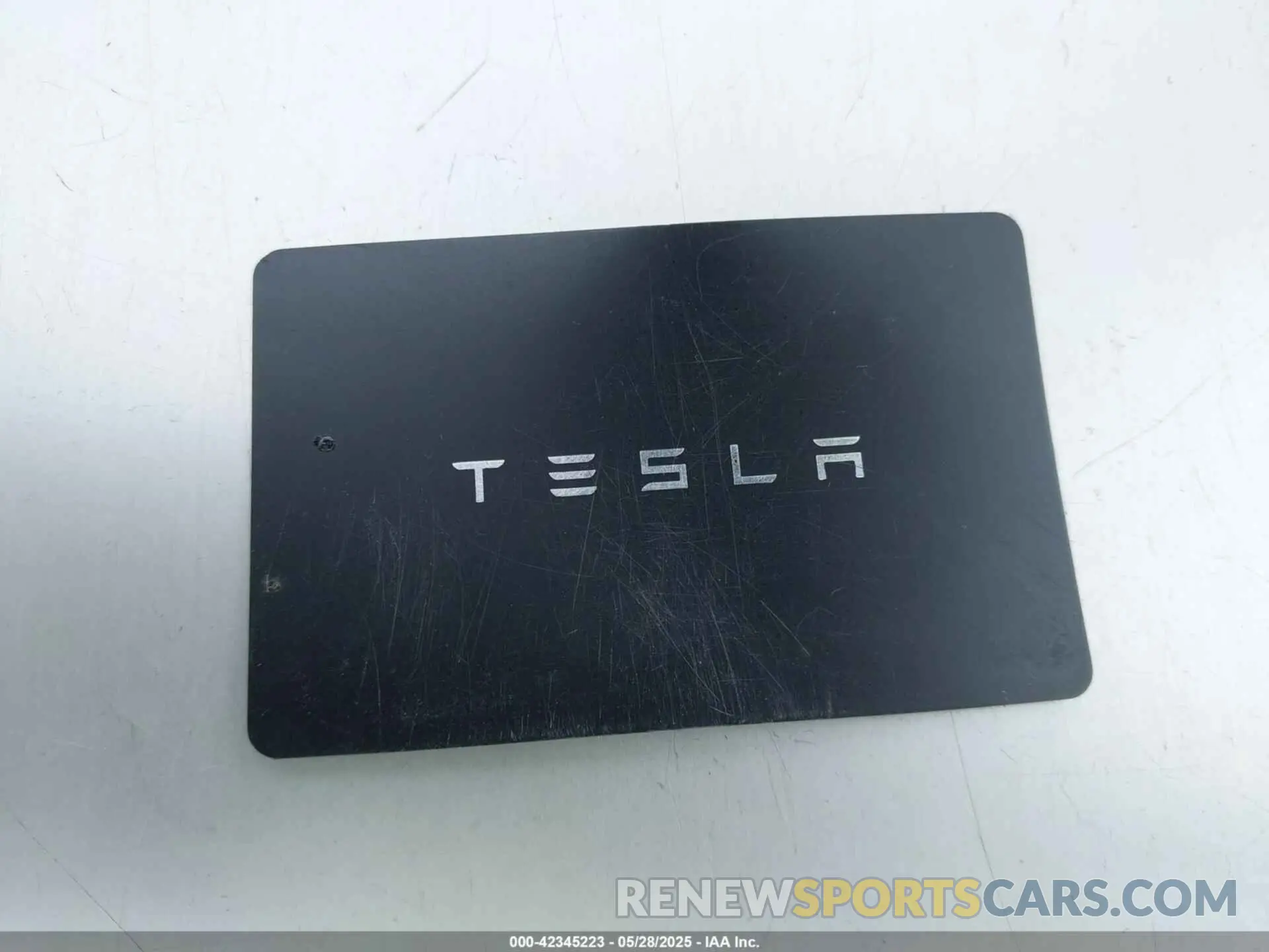 11 Photograph of a damaged car 7SAYGDEFXPF585588 TESLA MODEL Y 2023