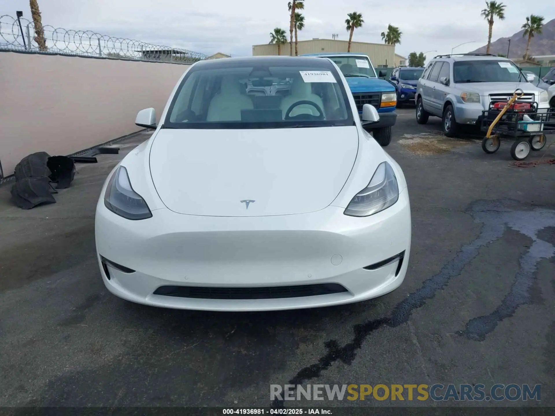 12 Photograph of a damaged car 7SAYGDEFXPF589477 TESLA MODEL Y 2023
